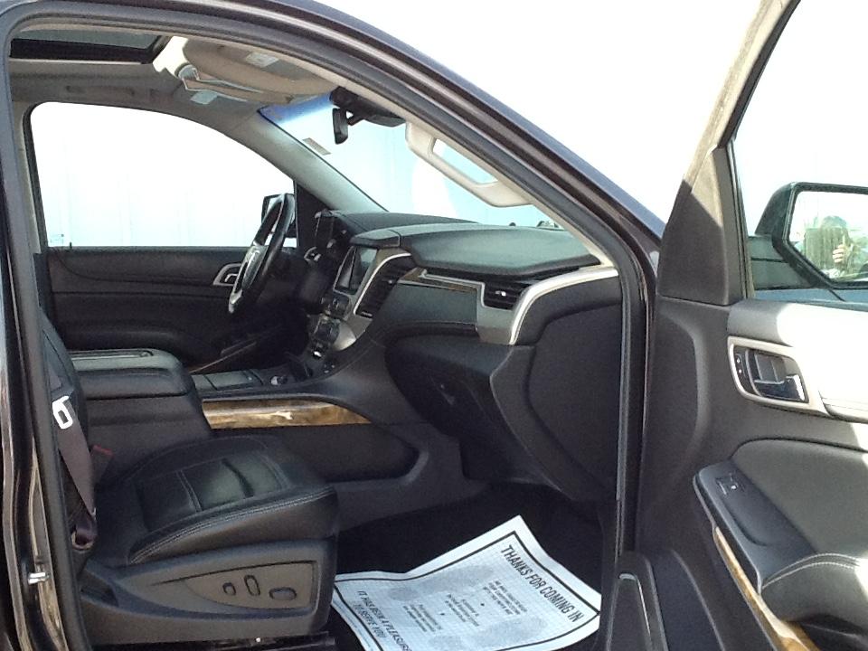 GMC Yukon XL 4WD 4dr Denali 2016