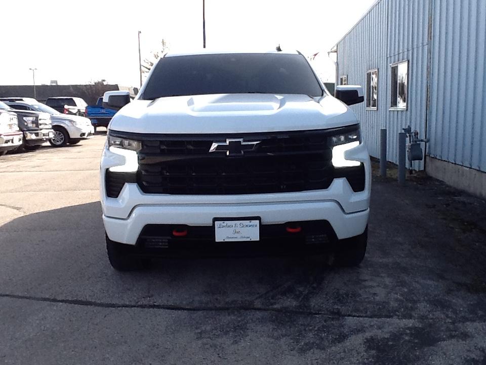 Chevrolet Silverado 1500 4WD Crew Cab 147" RST 2023
