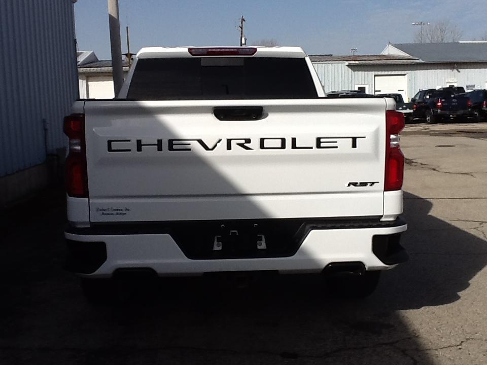 Chevrolet Silverado 1500 4WD Crew Cab 147" RST 2023