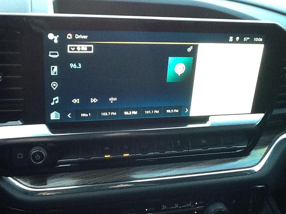 Chevrolet Silverado 1500 4WD Crew Cab 147" RST 2023