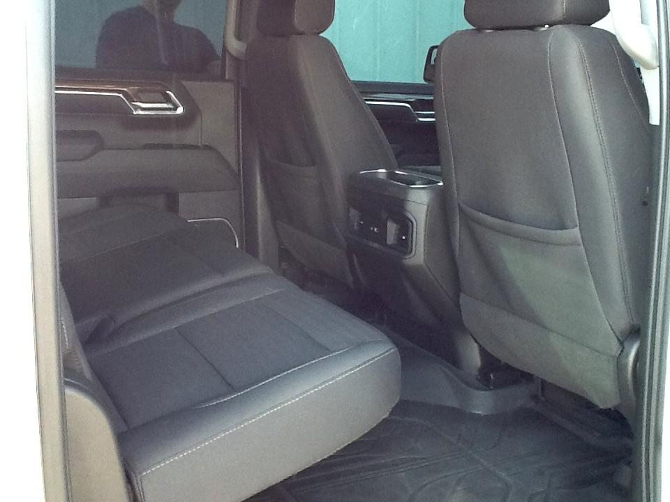 Chevrolet Silverado 1500 4WD Crew Cab 147" RST 2023