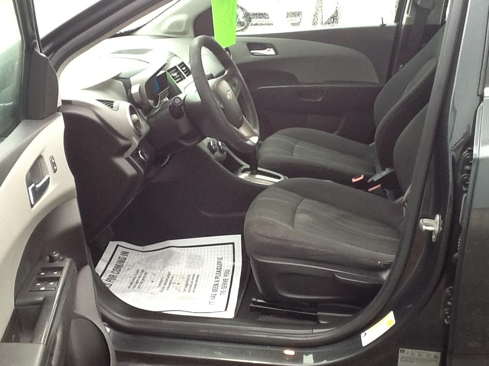 Chevrolet Sonic 4dr Sdn Auto LT 2014