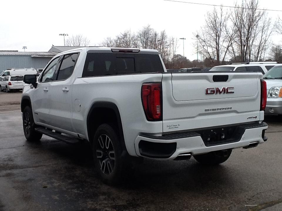 GMC Sierra 1500 4WD Crew Cab 157" AT4 2019