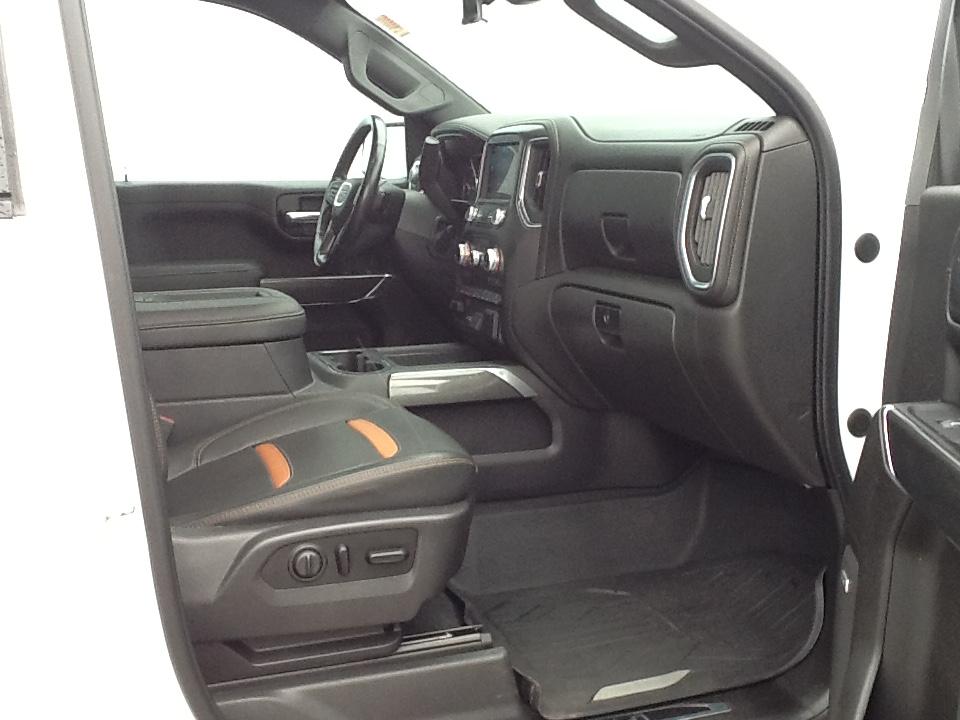 GMC Sierra 1500 4WD Crew Cab 157" AT4 2019
