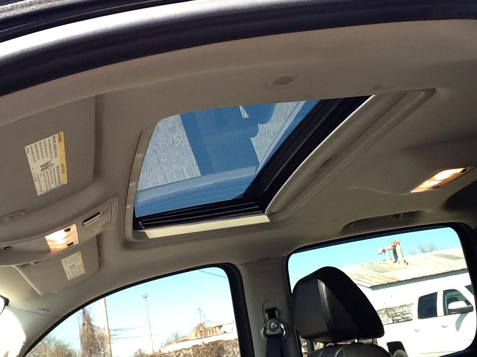 Chevrolet Avalanche 4WD Crew Cab 130" LTZ 2007