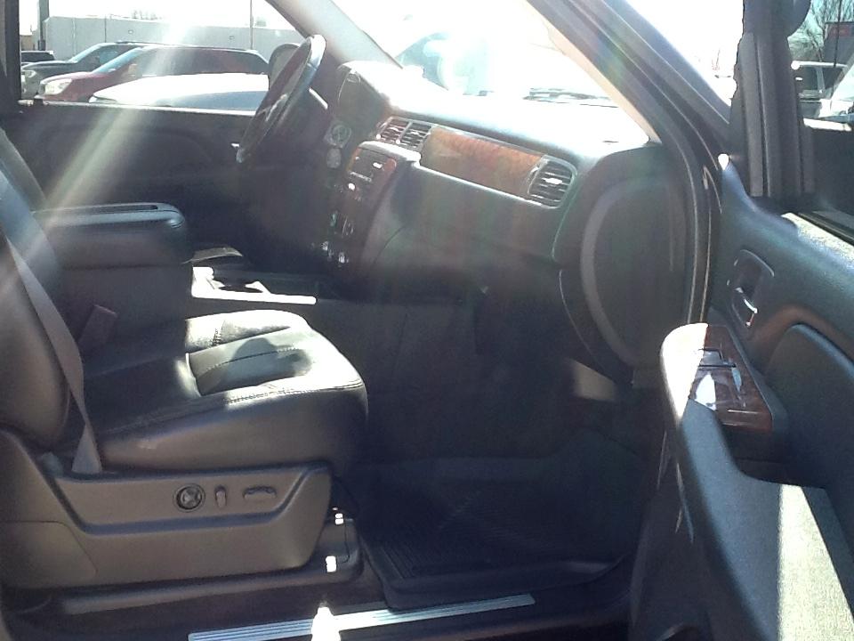 Chevrolet Avalanche 4WD Crew Cab 130" LTZ 2007