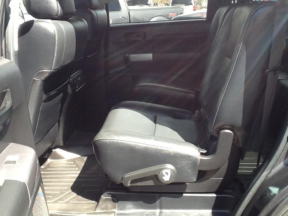 Toyota Sequoia TRD Sport 4WD (Natl) 2019