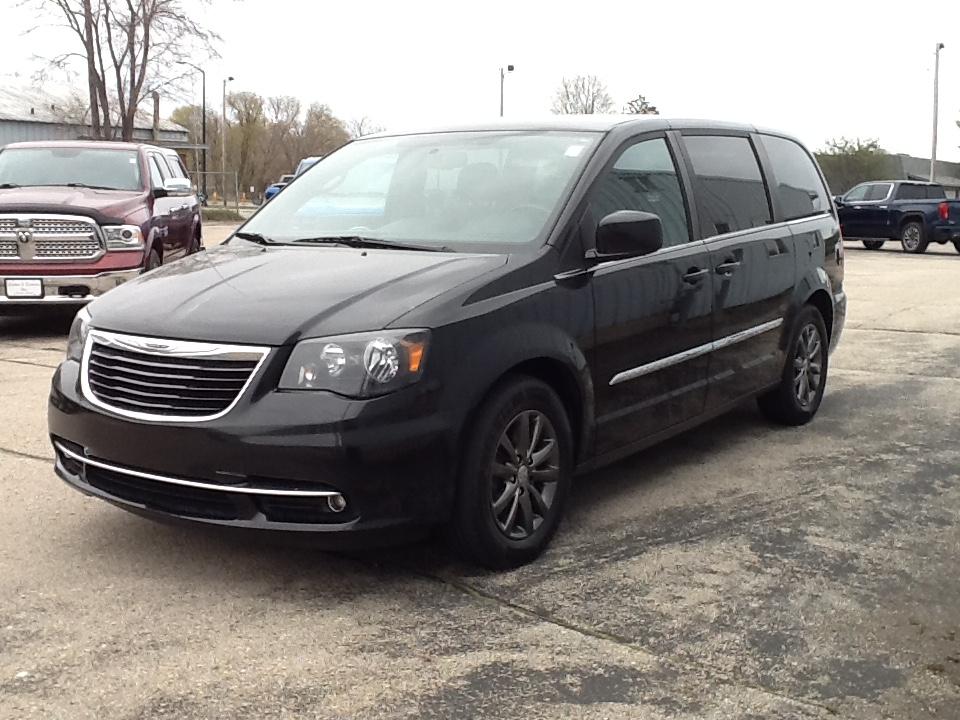 Chrysler Town & Country 4dr Wgn S 2016