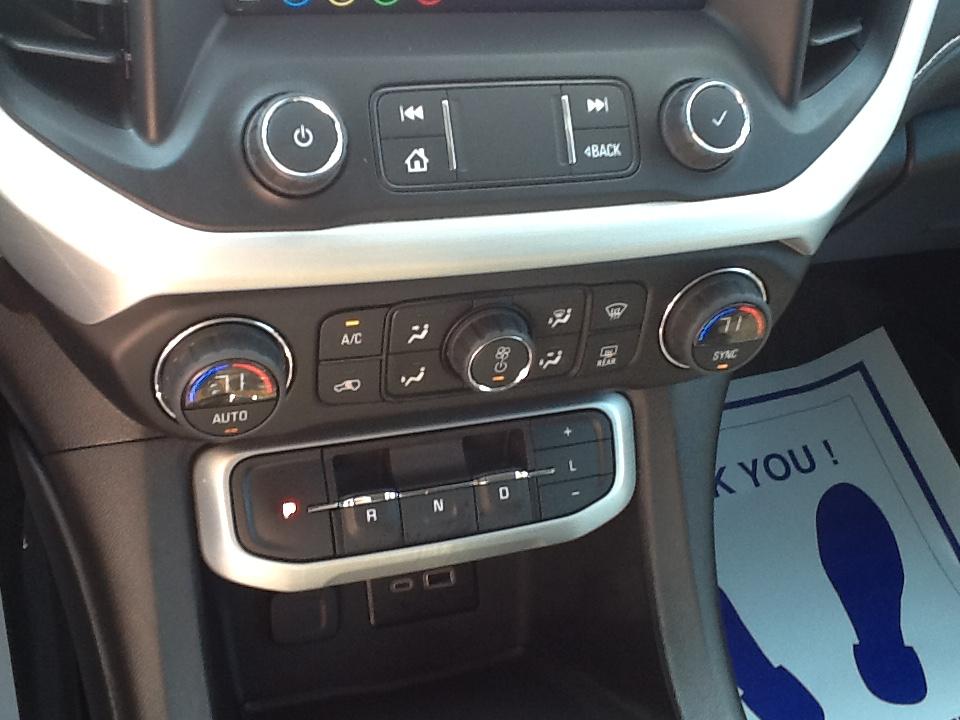 GMC Acadia AWD 4dr SLE 2023