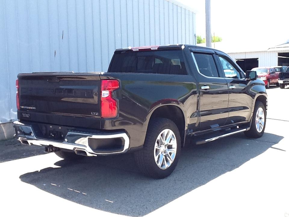 Chevrolet Silverado 1500 4WD Crew Cab 147" LTZ 2021
