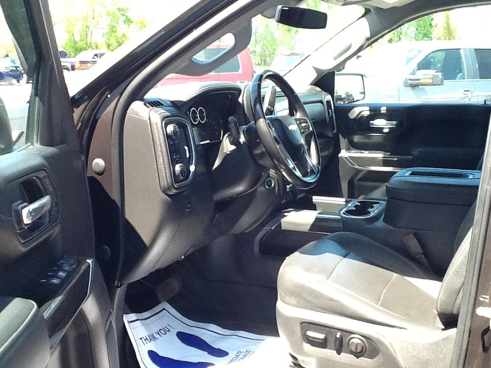 Chevrolet Silverado 1500 4WD Crew Cab 147" LTZ 2021