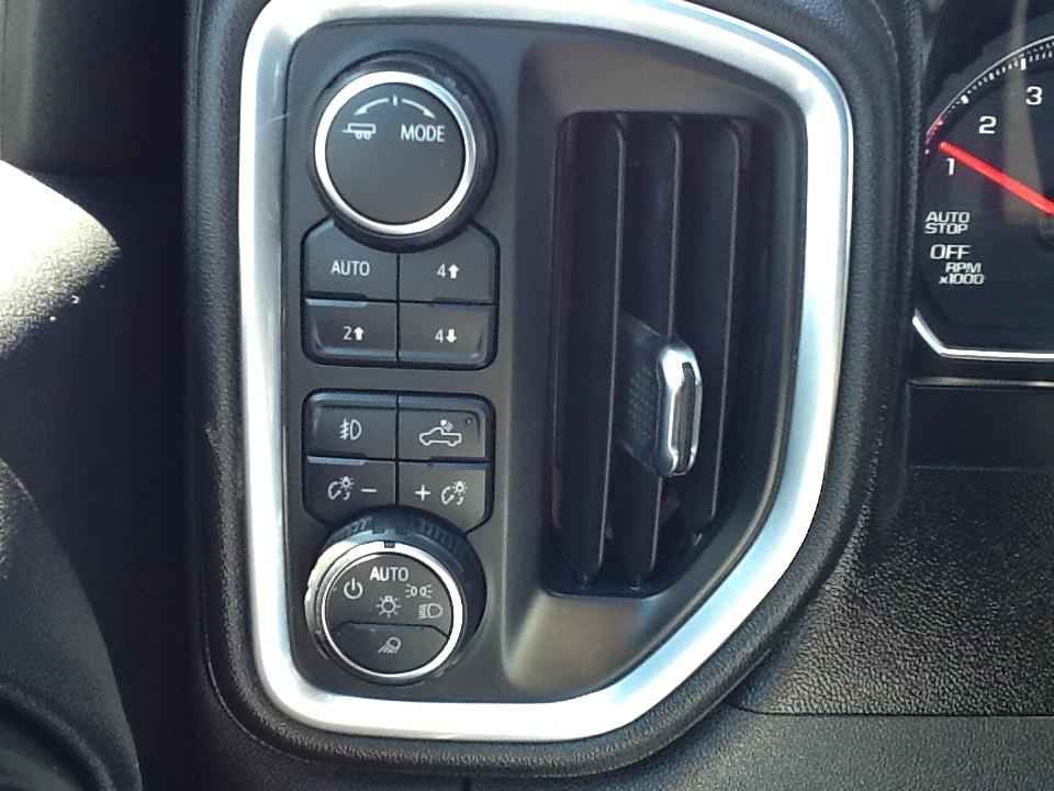 Chevrolet Silverado 1500 4WD Crew Cab 147" LTZ 2021