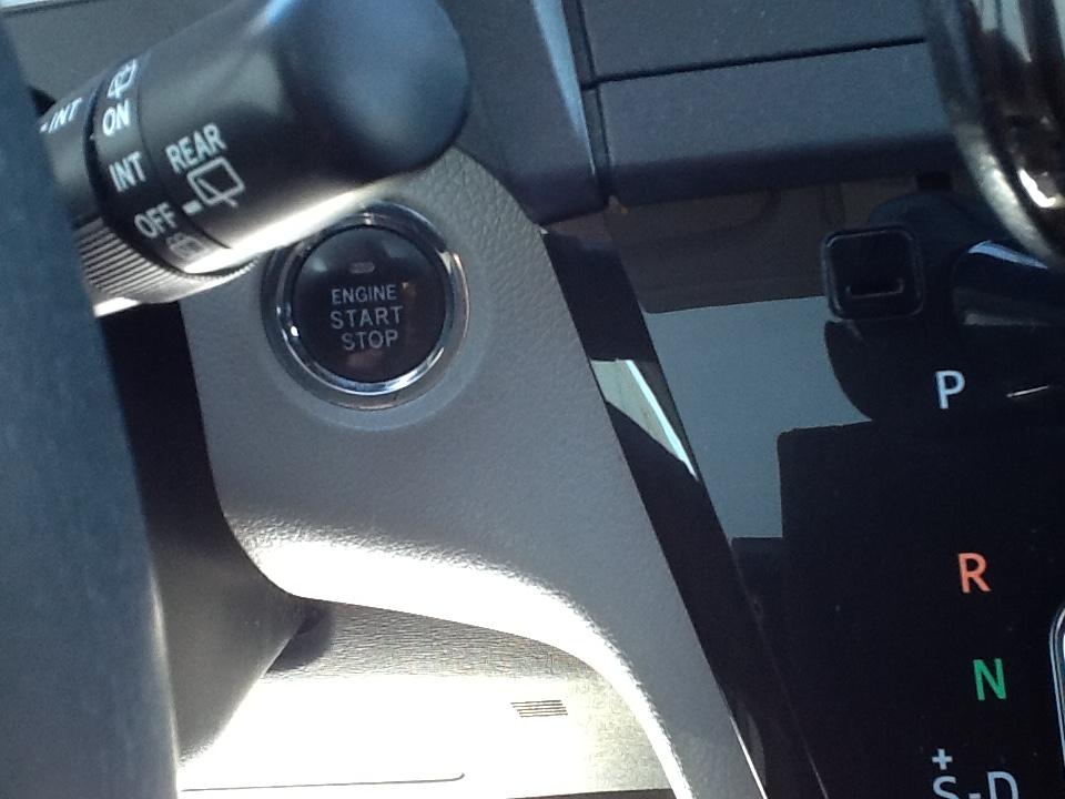 Toyota Sienna XLE Auto Access Seat FWD 7-Passenger (Natl) 2017