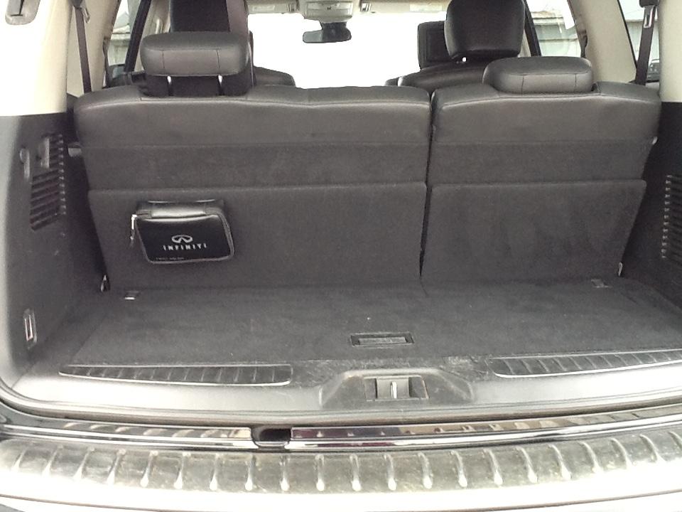 Infiniti QX56 4WD 4dr 7-passenger 2012