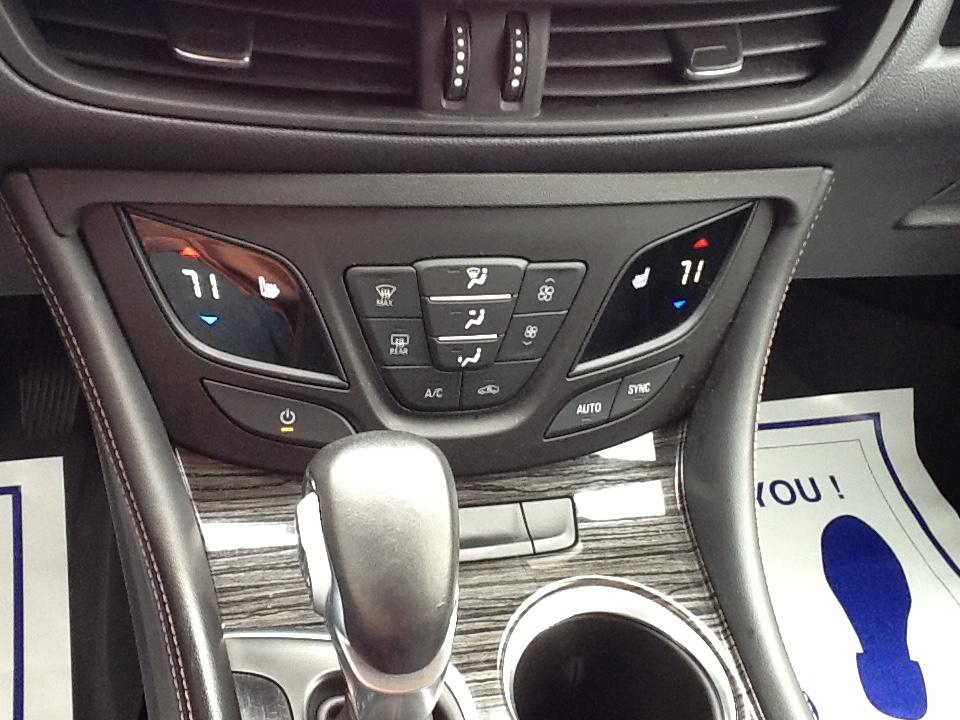 Buick Envision AWD 4dr Essence 2018
