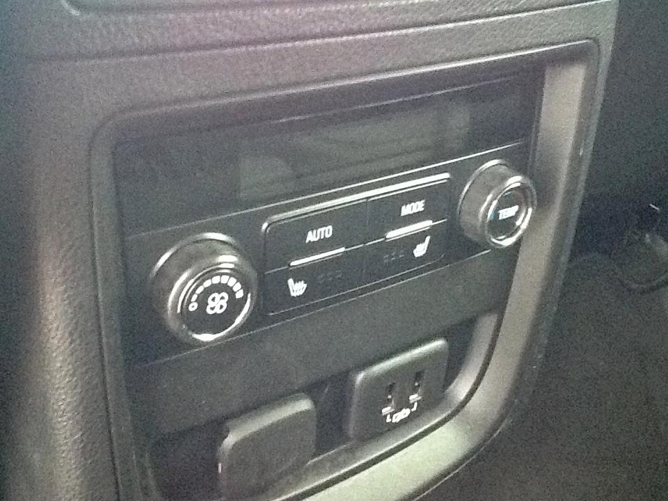 Buick Envision AWD 4dr Essence 2018