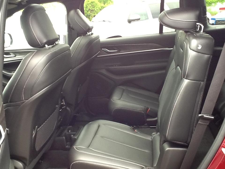 Jeep Grand Cherokee L Limited 4x4 2025