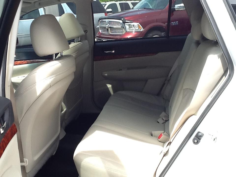 Subaru Outback 4dr Wgn H4 Auto 2.5i Limited Pwr Moon 2011