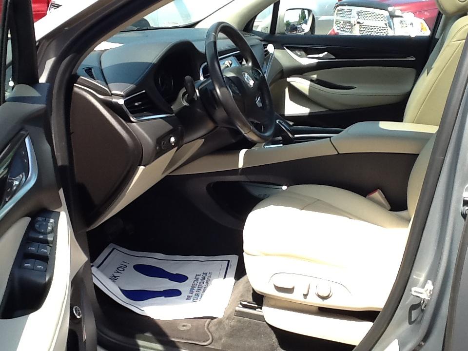 Buick Enclave AWD 4dr Essence 2019