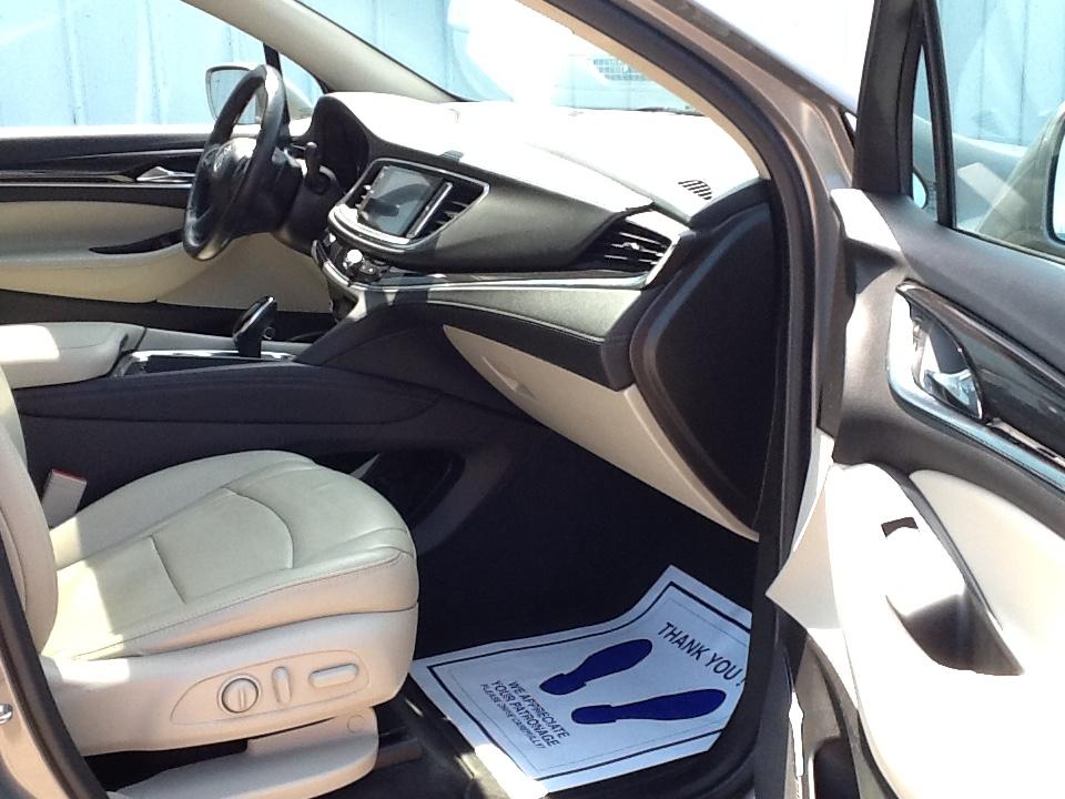 Buick Enclave AWD 4dr Essence 2019