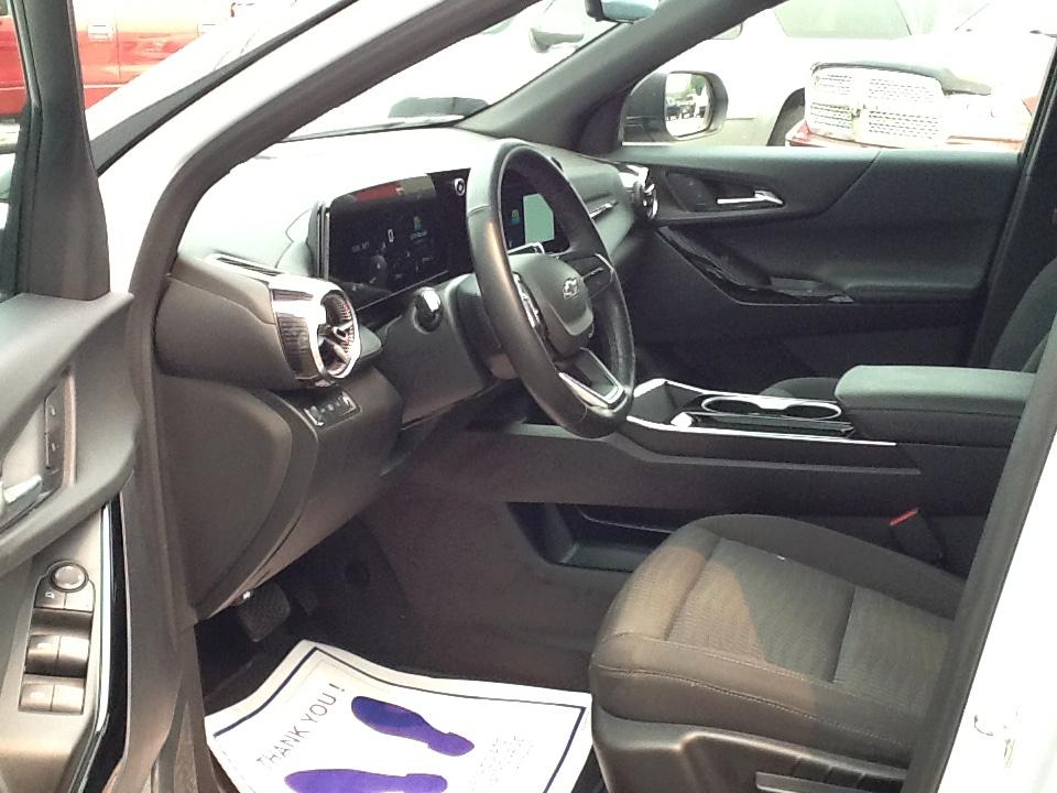 Chevrolet Equinox AWD 4dr LT w/2LT 2025