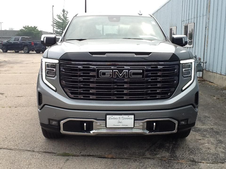 GMC Sierra 1500 4WD Crew Cab 147" Denali Ultimate 2025