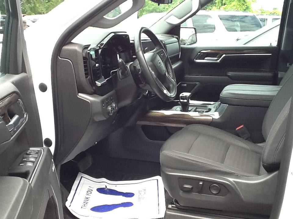 Chevrolet Silverado 1500 4WD Crew Cab 157" RST 2023