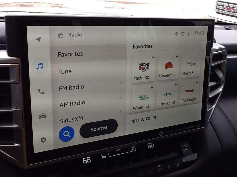 Toyota Sequoia Platinum 4WD (Natl) 2024