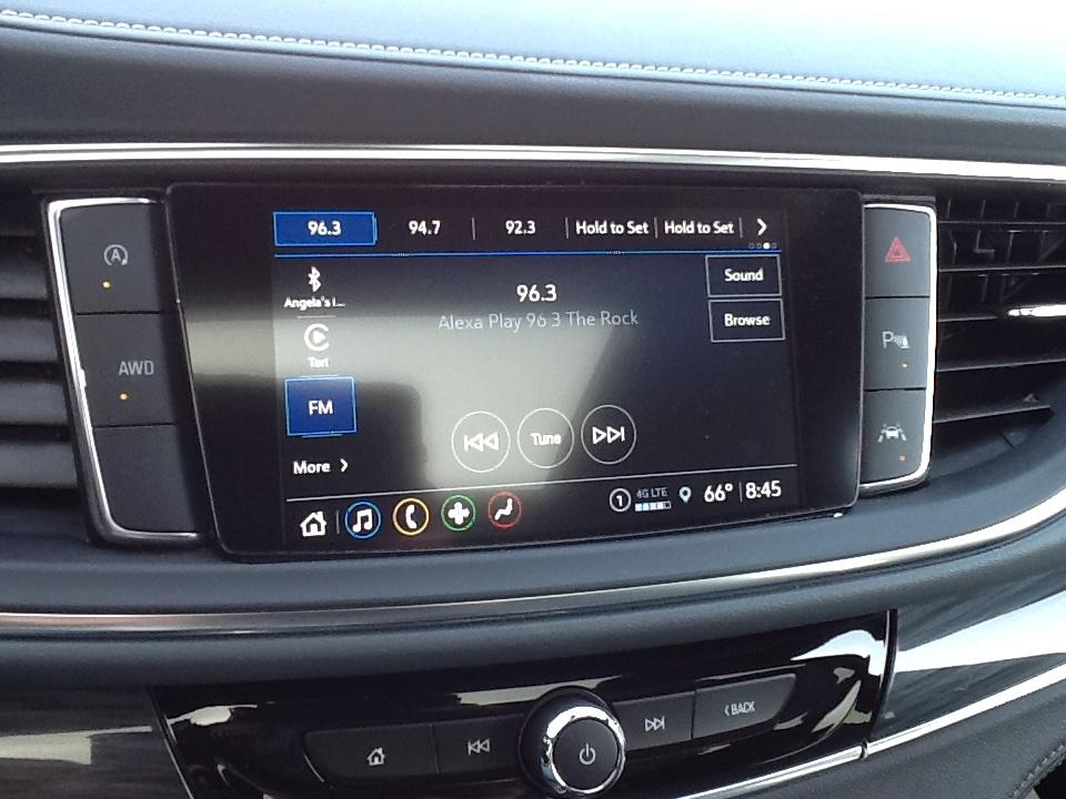 Buick Enclave AWD 4dr Essence 2023