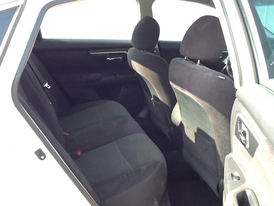 Nissan Altima 4dr Sdn V6 3.5 S 2013