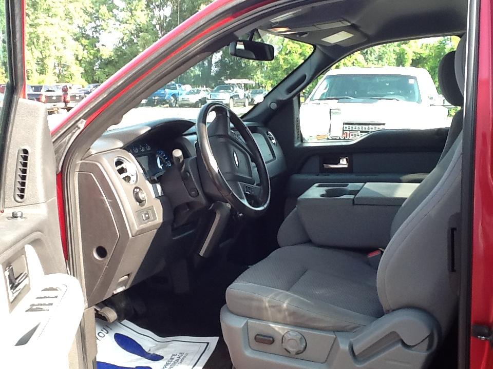 Ford F-150 4WD SuperCab 133" XLT 2012