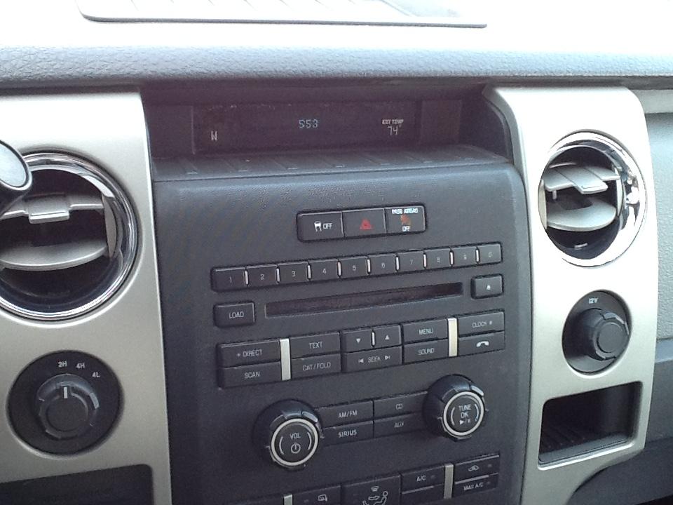 Ford F-150 4WD SuperCab 133" XLT 2012