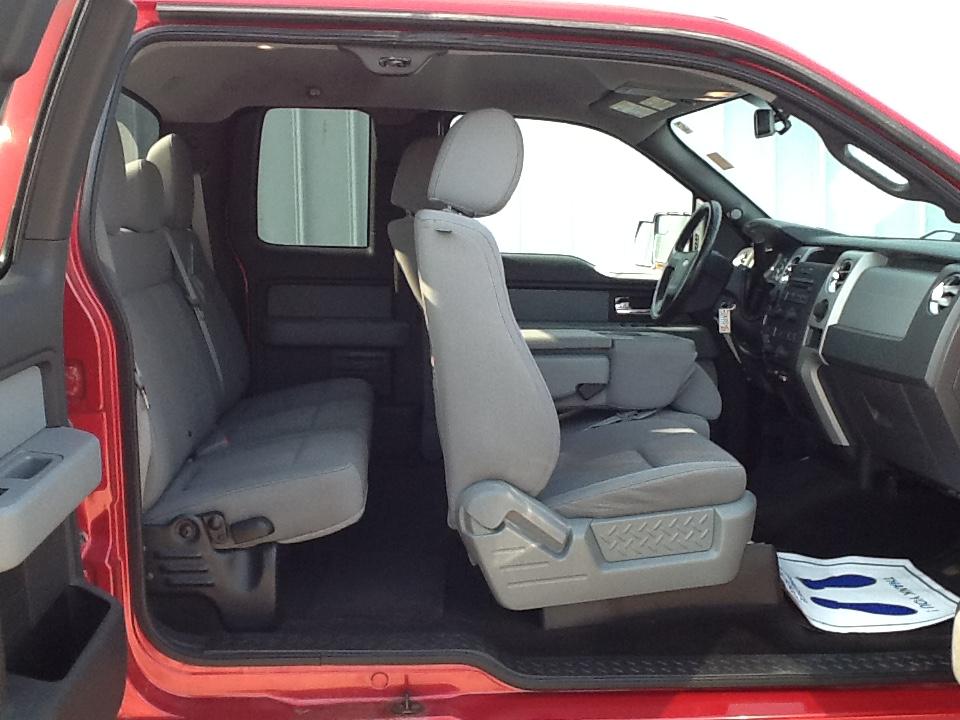 Ford F-150 4WD SuperCab 133" XLT 2012