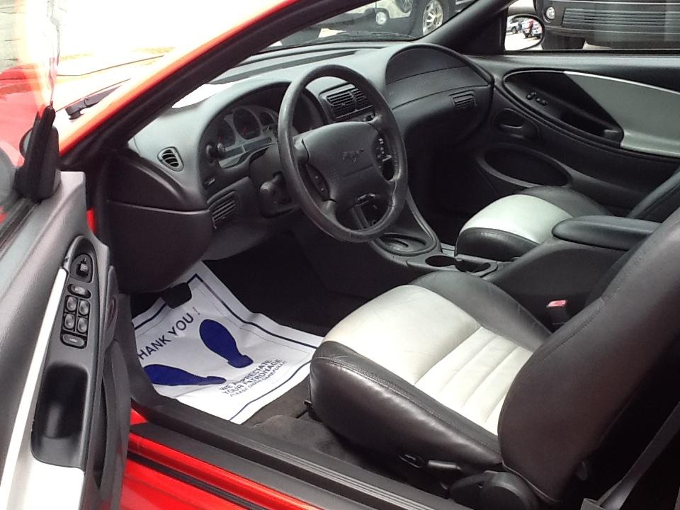 Ford Mustang 2dr Convertible GT 1999
