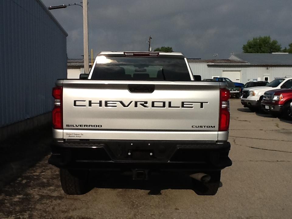 Chevrolet Silverado 2500HD 4WD Crew Cab 159" Custom 2021