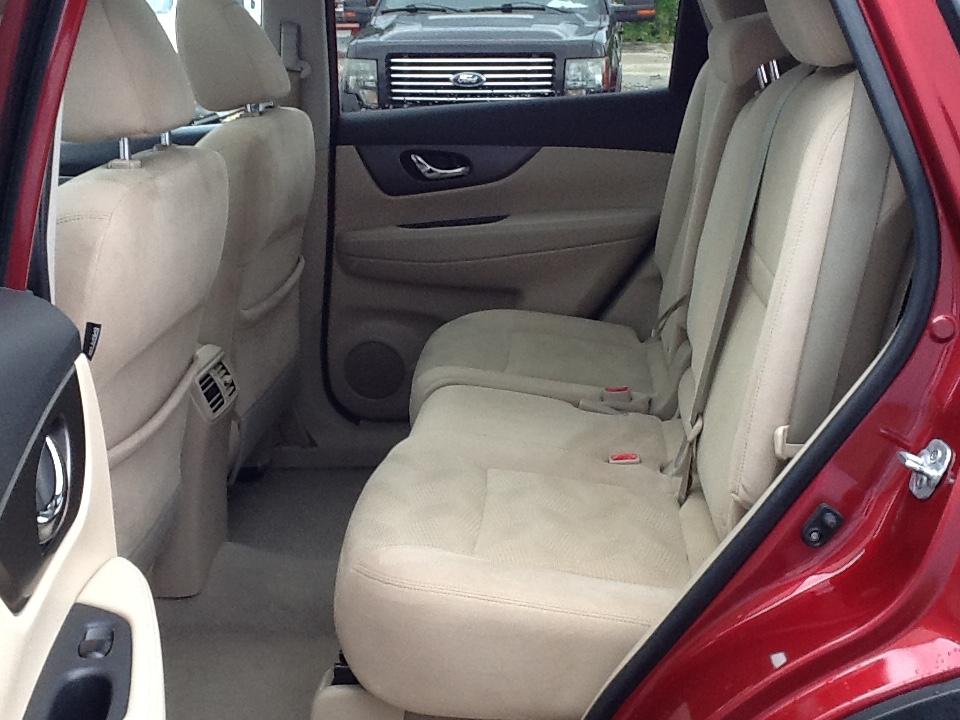 Nissan Rogue AWD 4dr SV 2015