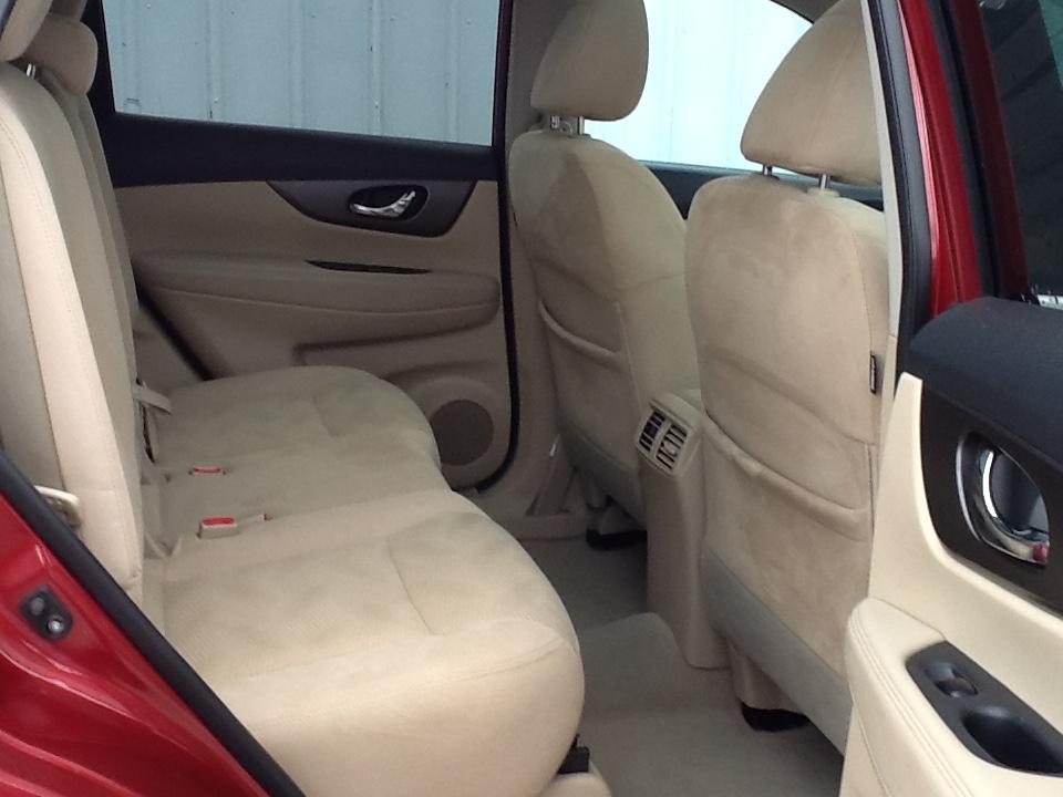 Nissan Rogue AWD 4dr SV 2015