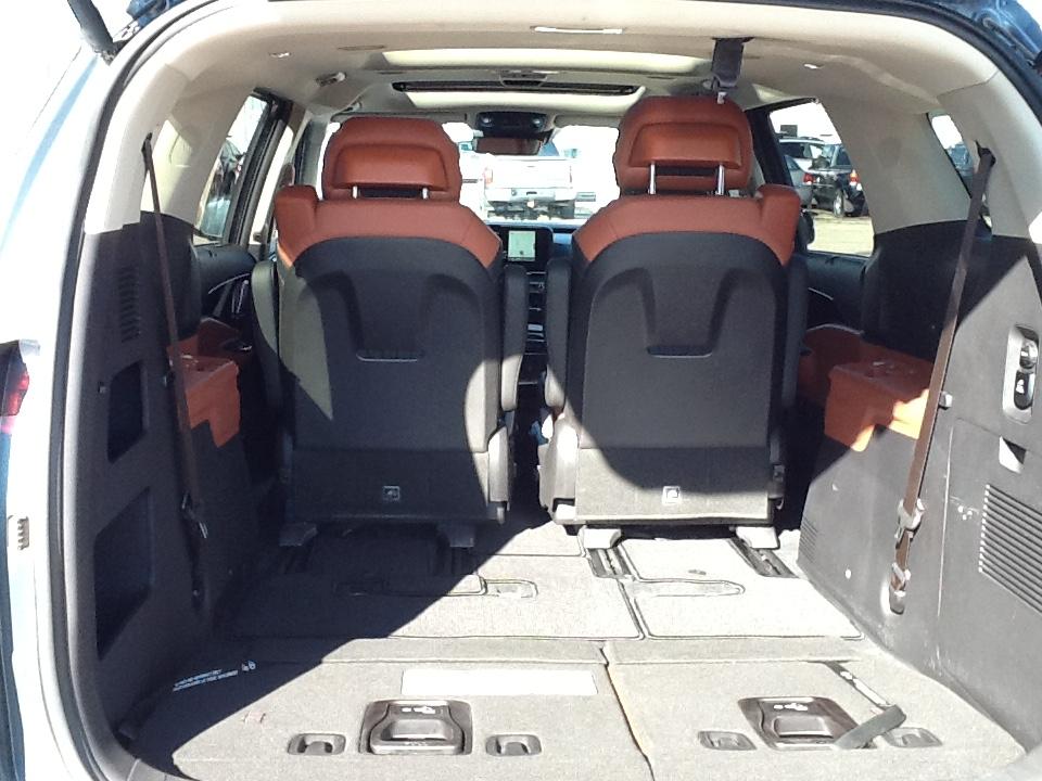 Kia Carnival SX Prestige FWD 2022