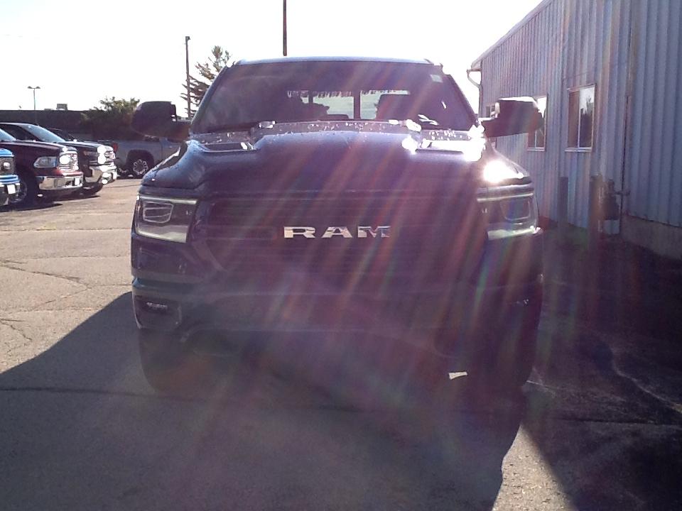 RAM 1500 Laramie 4x4 Crew Cab 6'4" Box 2023