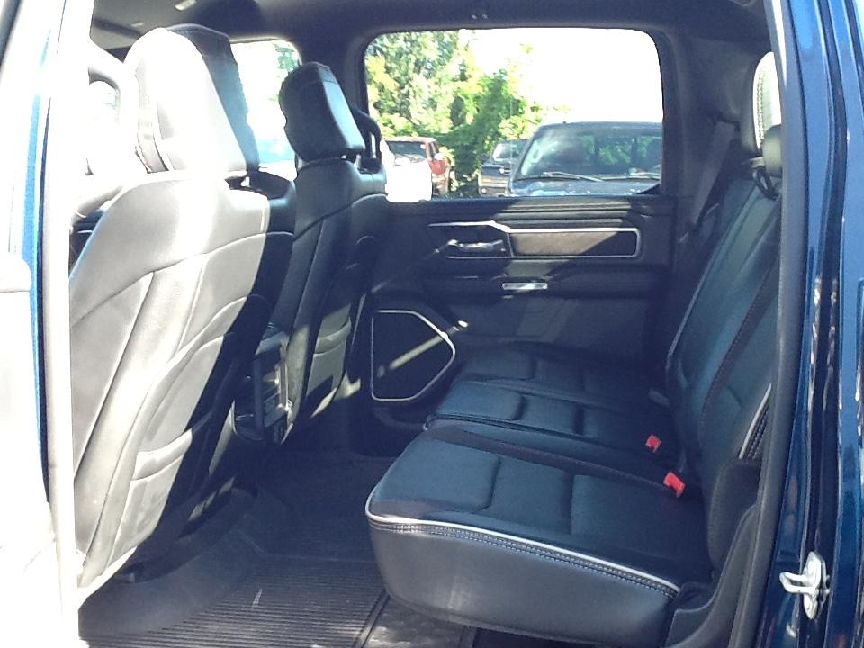 RAM 1500 Laramie 4x4 Crew Cab 6'4" Box 2023