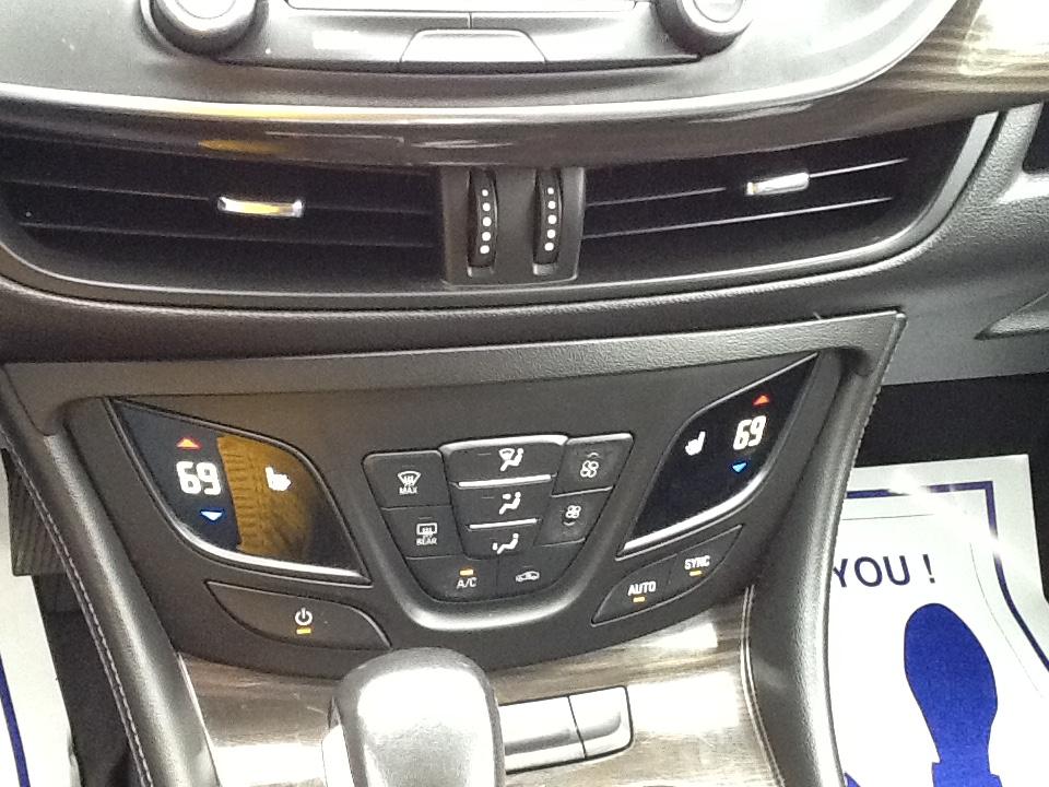 Buick Envision AWD 4dr Essence 2020