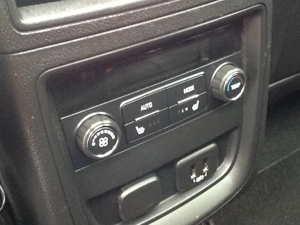 Buick Envision AWD 4dr Essence 2020