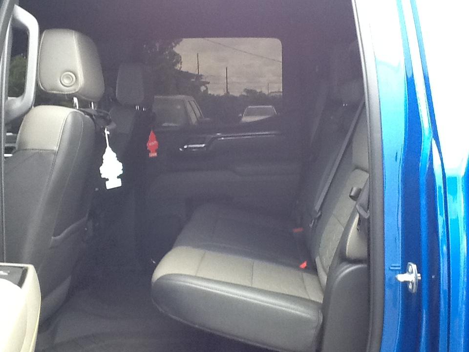Chevrolet Silverado 1500 4WD Crew Cab 147" ZR2 2022
