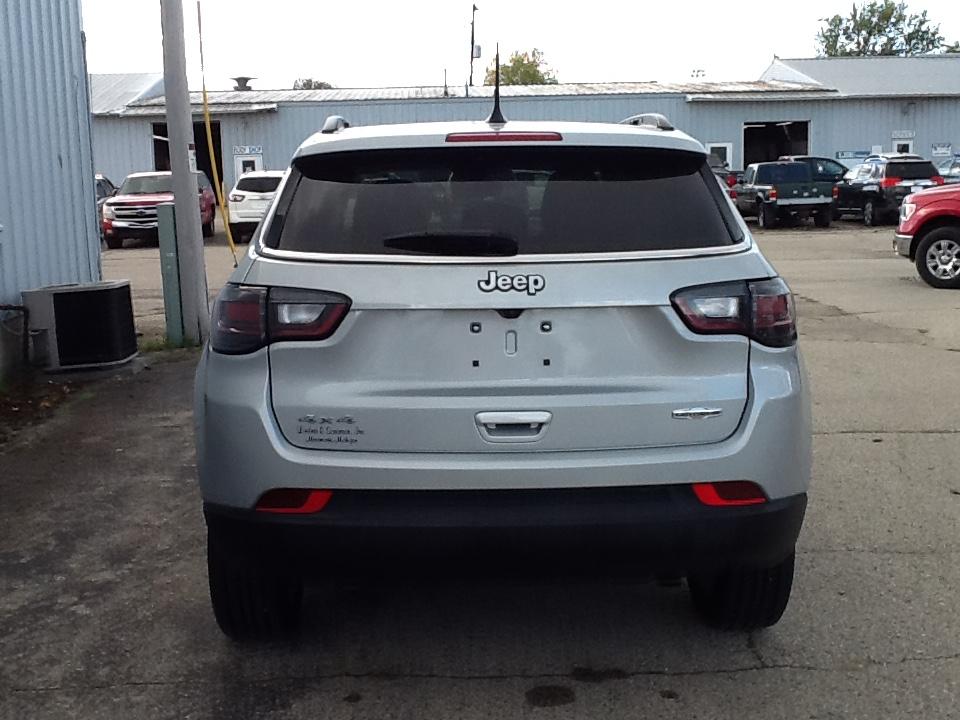 Jeep Compass Latitude Lux 4x4 2024