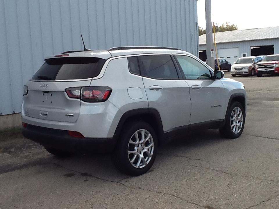 Jeep Compass Latitude Lux 4x4 2024