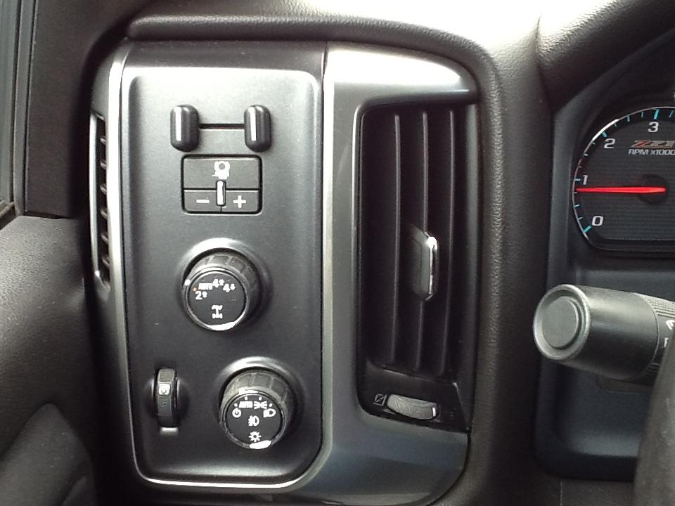 Chevrolet Silverado 1500 4WD Double Cab 143.5" LT w/2LT 2018