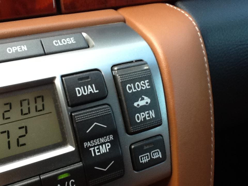 Lexus SC 430 2dr Convertible 2002