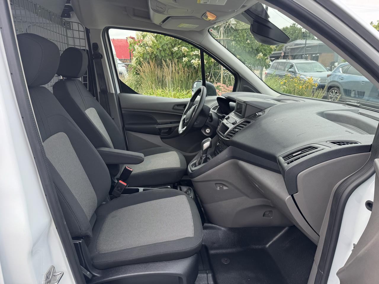 Ford Transit Connect Van XL LWB w/Rear Symmetrical Doors 2023