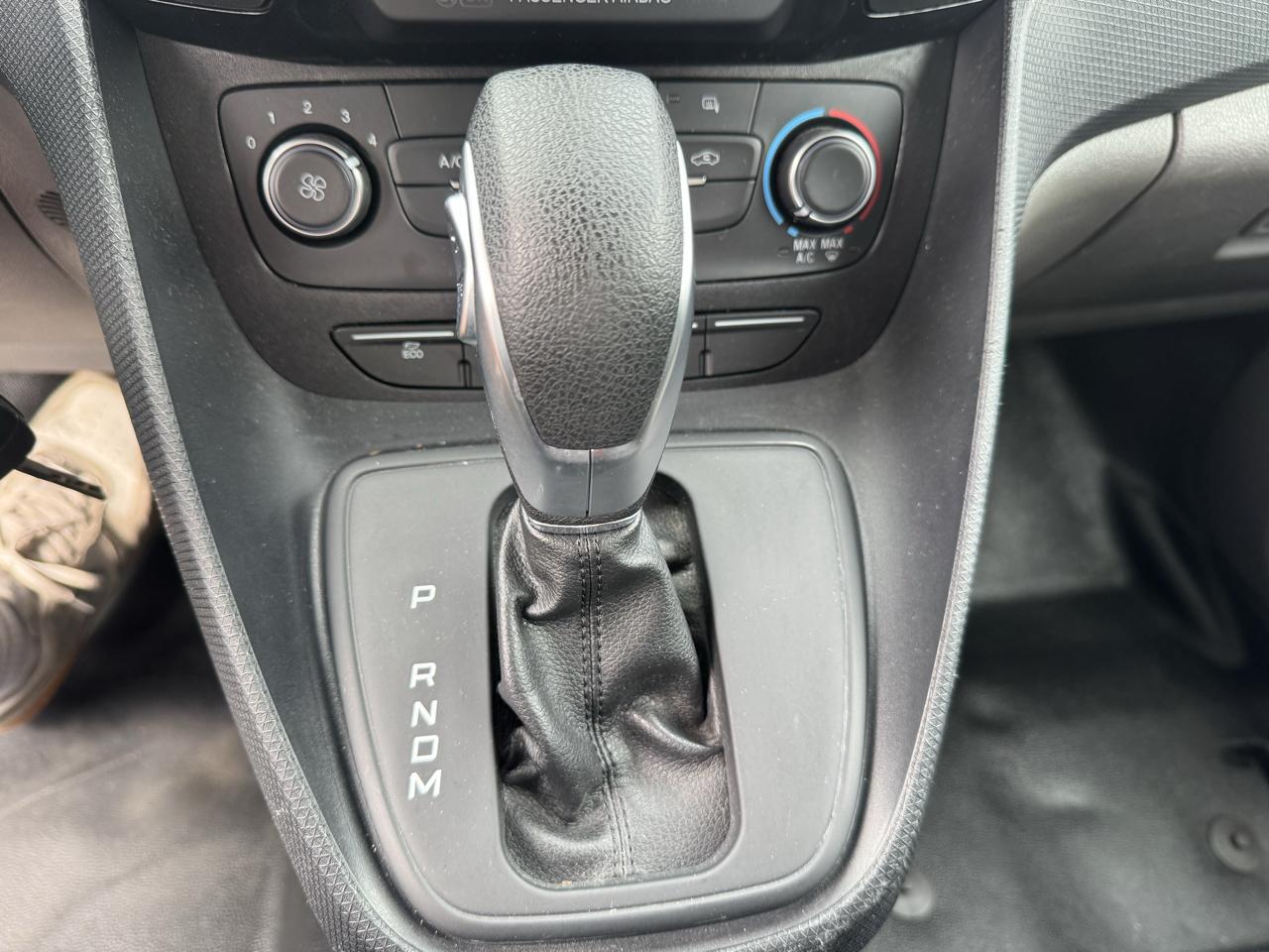 Ford Transit Connect Van XL LWB w/Rear Symmetrical Doors 2023