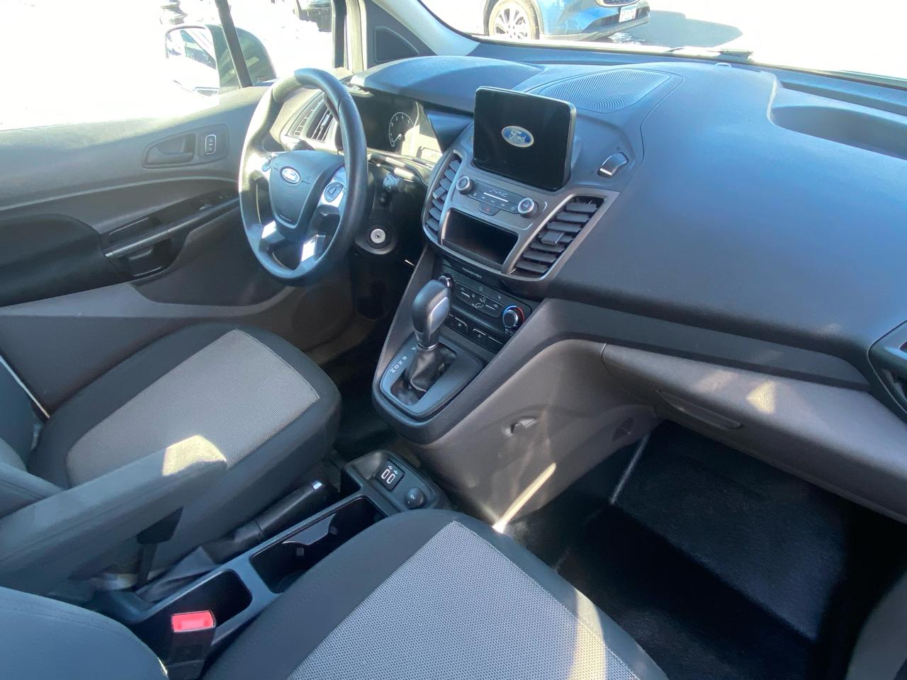 Ford Transit Connect Van XL LWB w/Rear Symmetrical Doors 2022